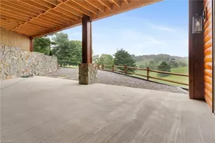 16 Bear Lodge Dr, Sparta, NC 28675 - Photo 40