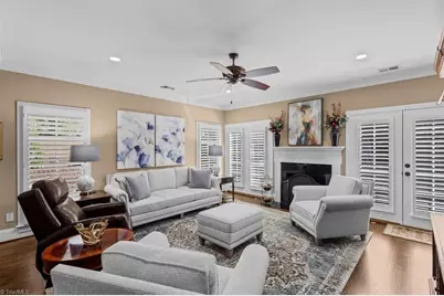 19 Blakeney Place, Greensboro, NC 27408 - Photo 8