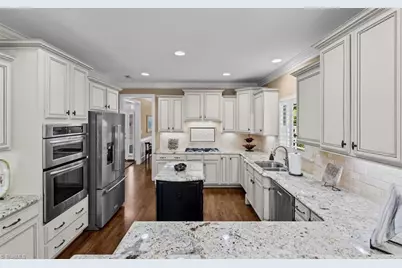 19 Blakeney Place, Greensboro, NC 27408 - Photo 12