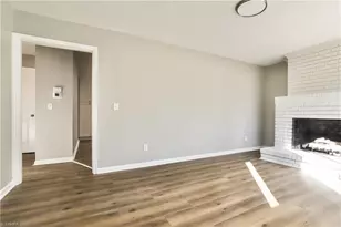1089 Valley Dr, Graham, NC 27253 - Photo 6