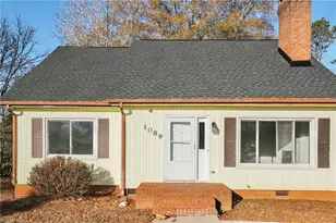1089 Valley Dr, Graham, NC 27253 - Photo 4