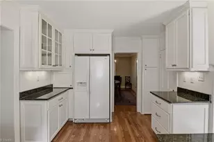 2420 Fairway Dr, Winston-Salem, NC 27103 - Photo 18