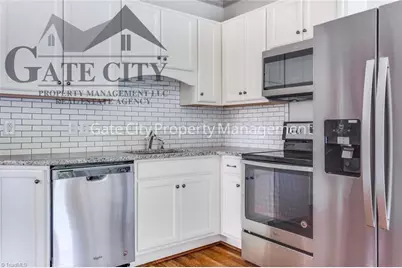 111 E Hendrix Street #1, Greensboro, NC 27401 - Photo 2