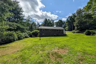 95 Glade Creek Rd, Sparta, NC 28675 - Photo 6