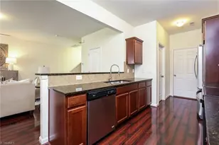 2375 Autumn Mist Dr, Winston-Salem, NC 27103 - Photo 4