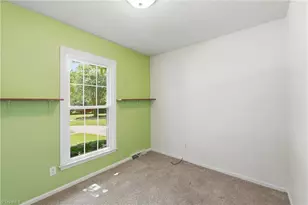 701 Dale Ct, Burlington, NC 27215 - Photo 18