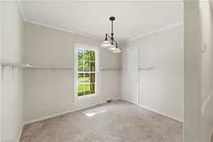 701 Dale Ct, Burlington, NC 27215 - Photo 14