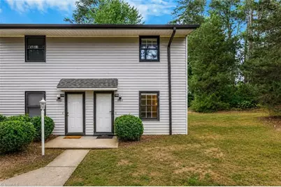 4000 S Bend Drive #109, Winston-Salem, NC 27107 - Photo 2