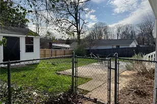 3021 Stratford Dr, Greensboro, NC 27408 - Photo 22