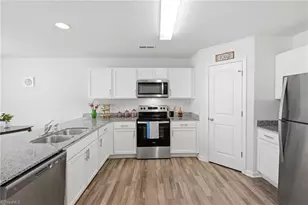 3906 Bellingham Ct, Greensboro, NC 27406 - Photo 12