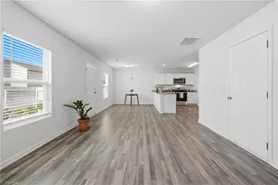 3906 Bellingham Ct, Greensboro, NC 27406 - Photo 18
