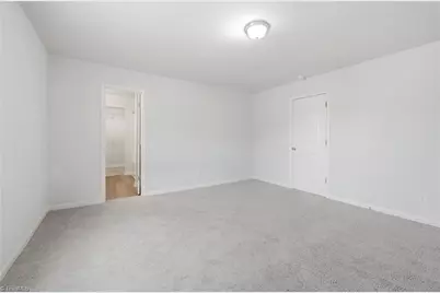 3906 Bellingham Court, Greensboro, NC 27406 - Photo 32