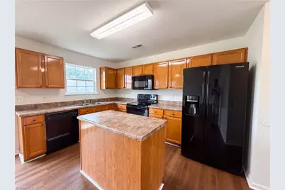 4 Bay Willows Court, Greensboro, NC 27406 - Photo 6