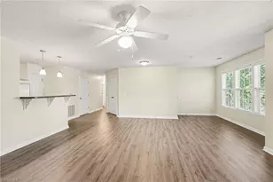 2600 Pennoak Way, Greensboro, NC 27407 - Photo 8