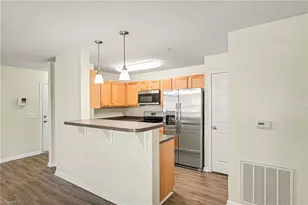 2600 Pennoak Way, Greensboro, NC 27407 - Photo 10