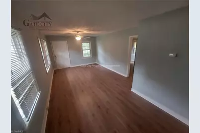 1218 Guyer Street, High Point, NC 27262 - Photo 4