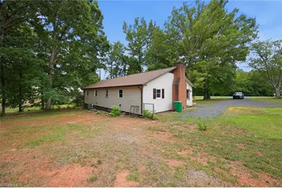 221 Dan Valley Road, Mayodan, NC 27027 - Photo 26