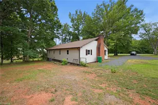 221 Dan Valley Rd, Mayodan, NC 27027 - Photo 26