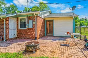 2421 Sandy Ct, Kernersville, NC 27284 - Photo 18