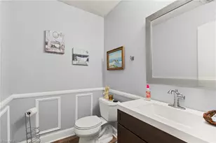 2421 Sandy Ct, Kernersville, NC 27284 - Photo 16