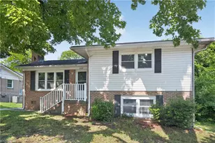 2204 Maybank Dr, Greensboro, NC 27403 - Photo 1