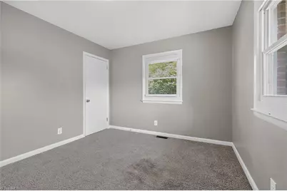 2204 Maybank Drive, Greensboro, NC 27403 - Photo 26