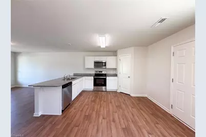 112 Dixieland Court, King, NC 27021 - Photo 2