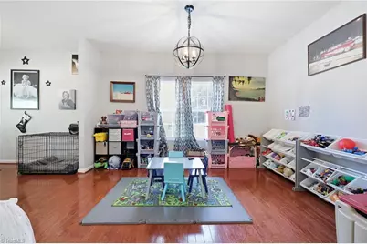 1612 Bancroft Court, Graham, NC 27253 - Photo 8