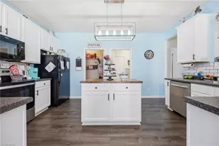 1612 Bancroft Ct, Graham, NC 27253 - Photo 14