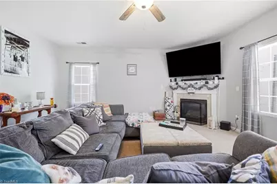 1612 Bancroft Court, Graham, NC 27253 - Photo 10