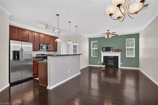 2279 Hartfield Cir, Winston-Salem, NC 27103 - Photo 4