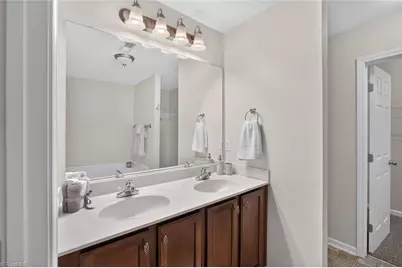 2279 Hartfield Circle, Winston-Salem, NC 27103 - Photo 18