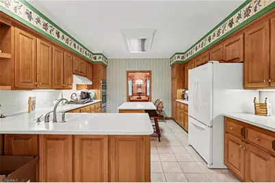 191 Wexham Road, Winston-Salem, NC 27103 - Photo 14