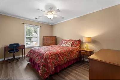 3018 Hyde Place Circle, Winston-Salem, NC 27103 - Photo 22