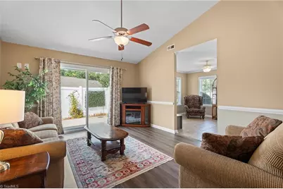 3018 Hyde Place Circle, Winston-Salem, NC 27103 - Photo 4