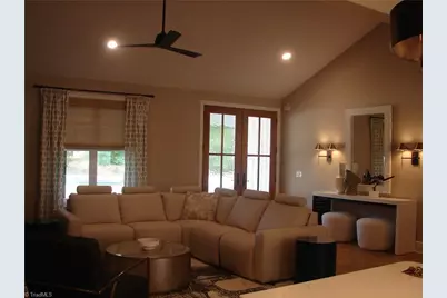 4034 Waterview Road, High Point, NC 27265 - Photo 2