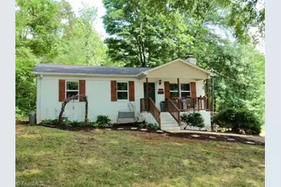 119 Barlow Circle, Winston-Salem, NC 27105 - Photo 1