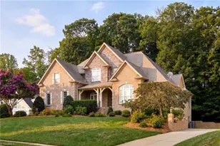 426 Chesham Dr, Kernersville, NC 27284 - Photo 2
