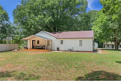 853 Meadowbrook Drive, King, NC 27021 - Photo 2