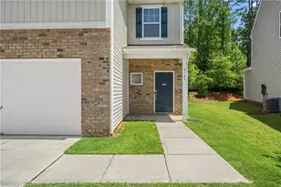 4745 Wesmar Ct, Pfafftown, NC 27040 - Photo 2