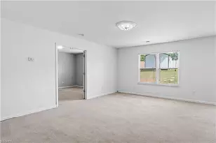 813 Leach Ave, Thomasville, NC 27360 - Photo 12