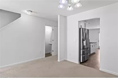 813 Leach Avenue, Thomasville, NC 27360 - Photo 6