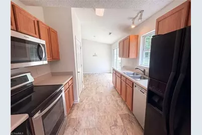 1807 Antler Court, Greensboro, NC 27406 - Photo 8