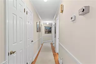 216 S Avalon Rd, Winston-Salem, NC 27104 - Photo 22