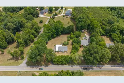 8001 Nc Highway 87, Reidsville, NC 27320 - Photo 32