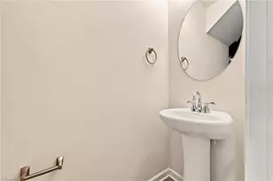 1950 Skycrest Dr, Winston-Salem, NC 27127 - Photo 10
