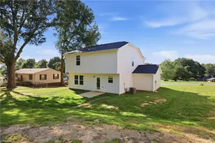 1950 Skycrest Dr, Winston-Salem, NC 27127 - Photo 34
