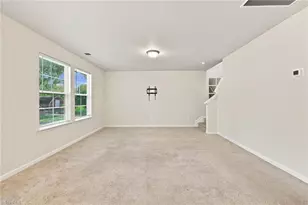 1950 Skycrest Dr, Winston-Salem, NC 27127 - Photo 8