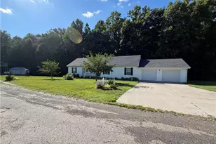 3826 Running Deer Rd, Jonesville, NC 28642 - Photo 1