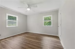 12 Preyer Ct, Greensboro, NC 27405 - Photo 16